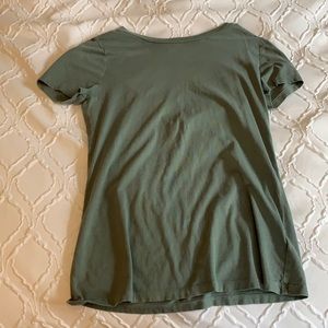 GAP t shirt